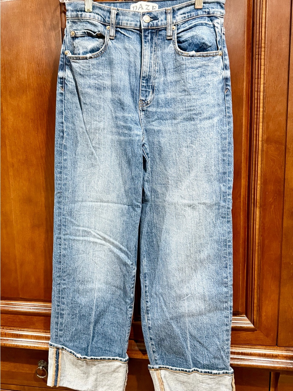 DAZE Women's Light Blue Wide-Leg Jeans